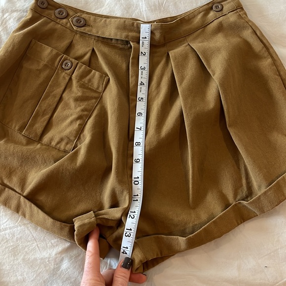 Doen Short Size 6 - Picture 4 of 5